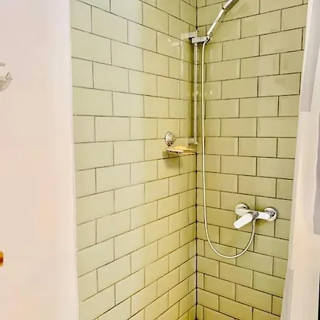 아파트 A Cozy Nest In The Old City-center 부쿠레슈티